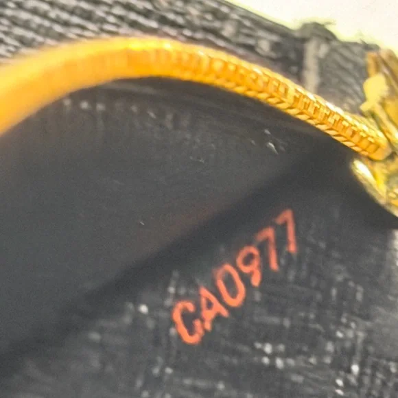 Louis Vuitton Black Epi Sarah Wallet - Picture 9 of 9